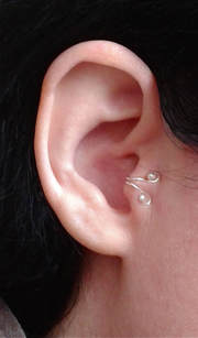 Fake tragus piercing earring in sterling silver